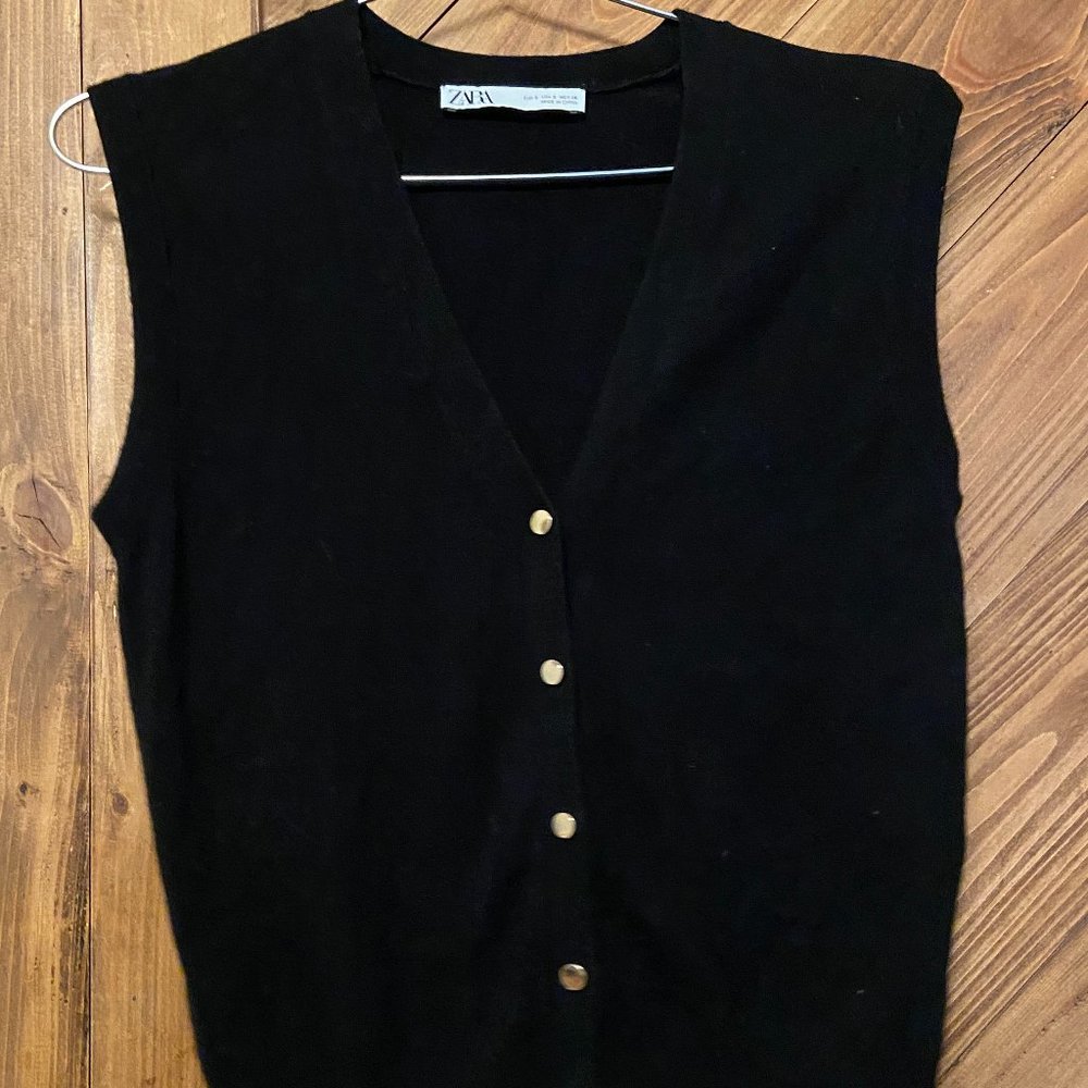 zara black knit vest, size S